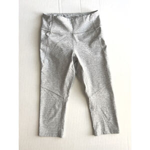 Outdoor Voices Warmup Capri Leggings Light Gray High Rise Women’s XS Athilesure